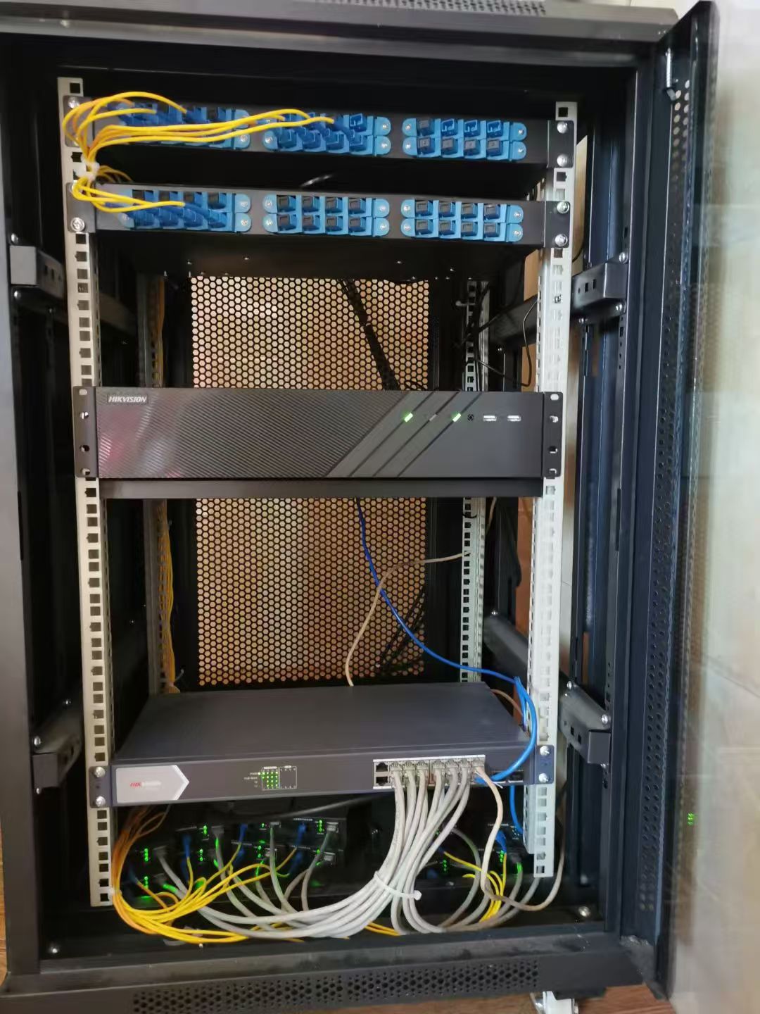 报警主机（联动预警）